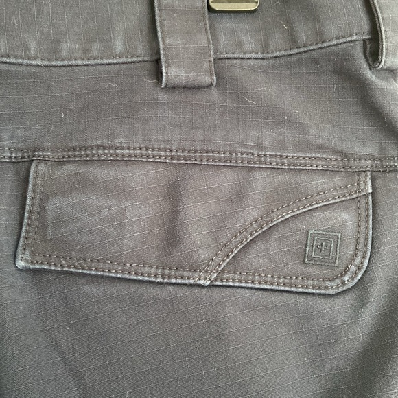 5.11 Tactical Gear Pants (34/30) - Picture 8 of 10